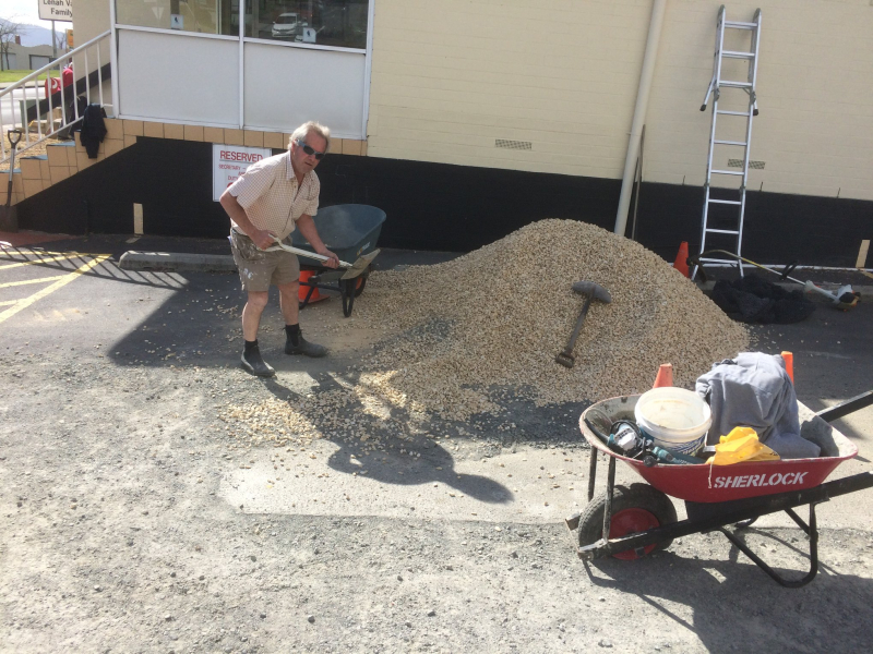 working_bee_14 october_2018_ex_peter_dane_4